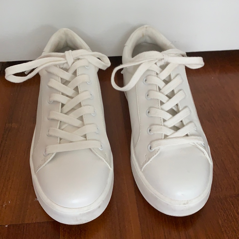 Steve Madden white platform sneaker